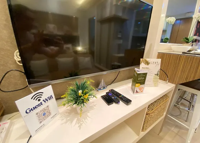 Bekipay At Two Palm Tree Across Naia 3 Apartment Manila