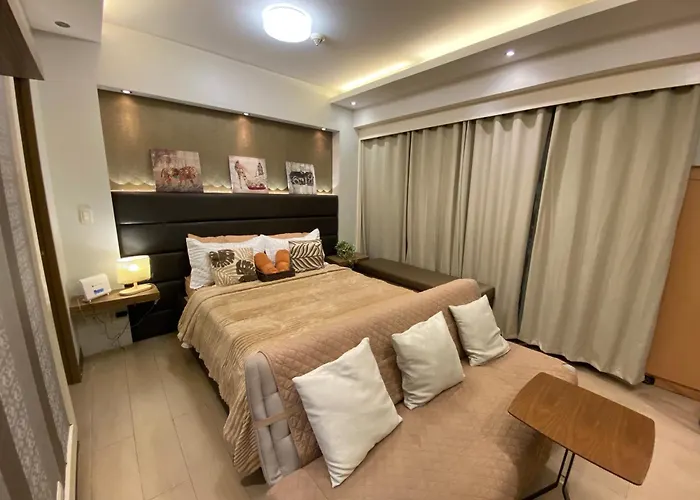 Bekipay At Two Palm Tree Across Naia 3 *
